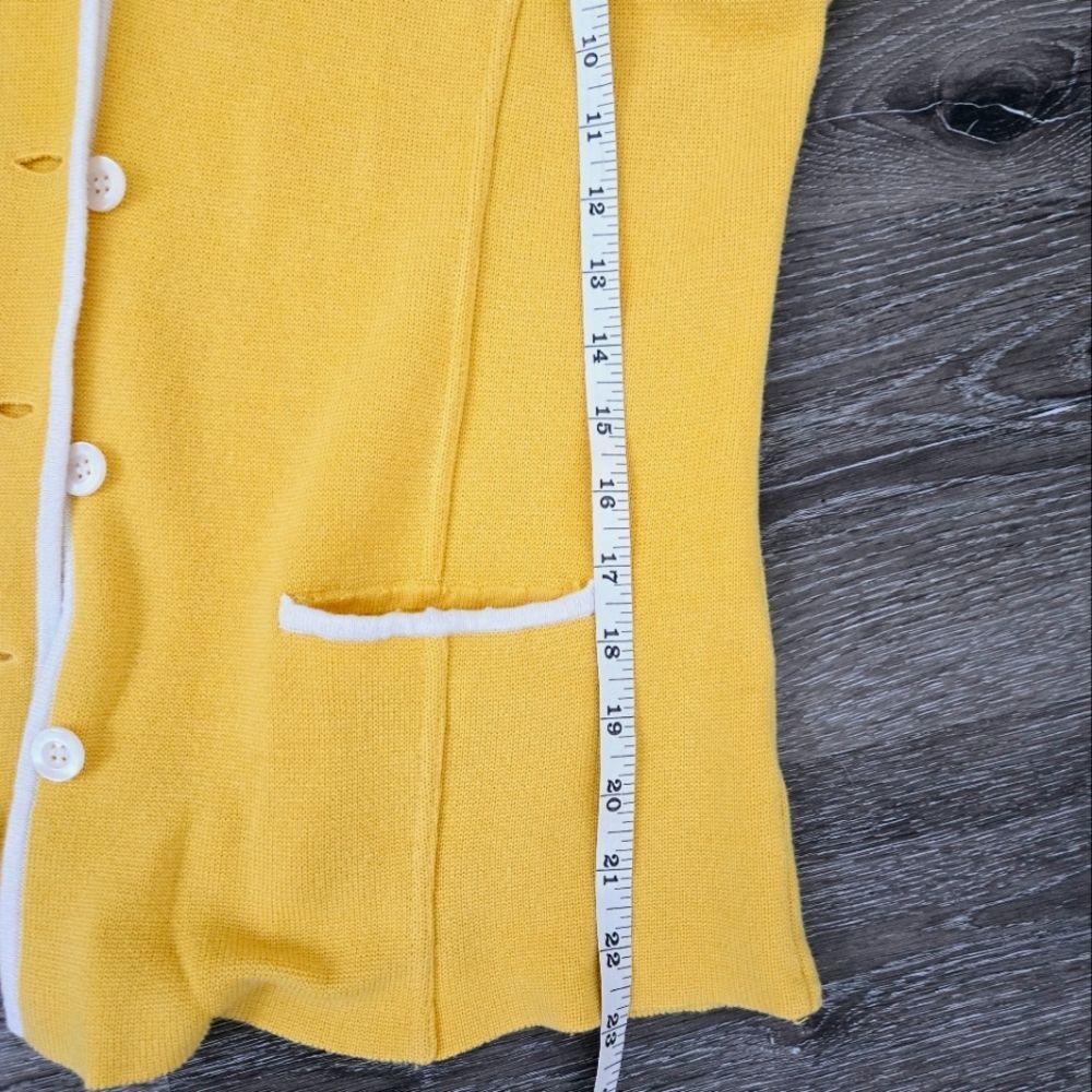 Vintage 90s Knit yellow collared cardigan - Picture 8 of 10